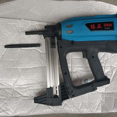 가격 가스 콘크리트 못 총 GSN50E 3 시간 충전 시간 및 Ni-MH 7.2V 2Ah 배터리